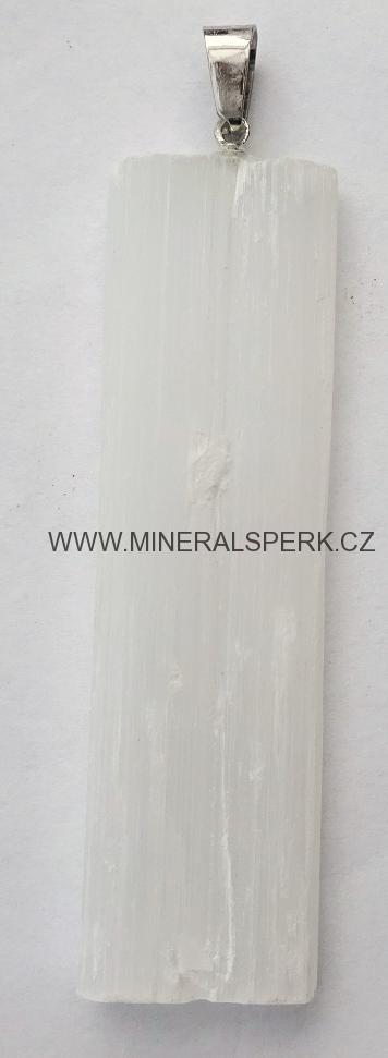 Přívěsek z minerálu selenit