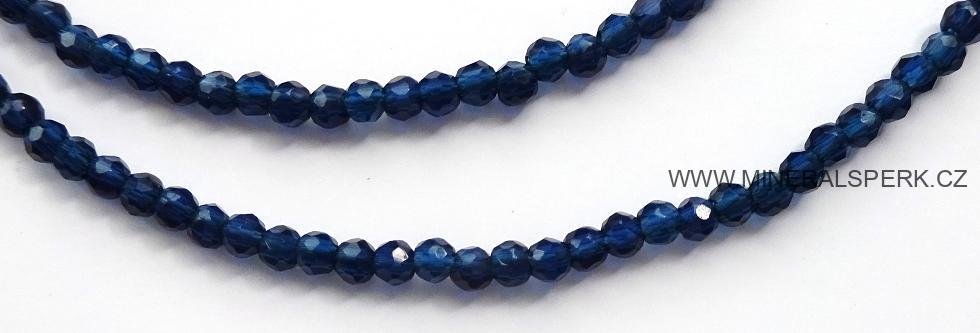 Elegantní náhrdelník z broušeného minerálu safír (syntetický)