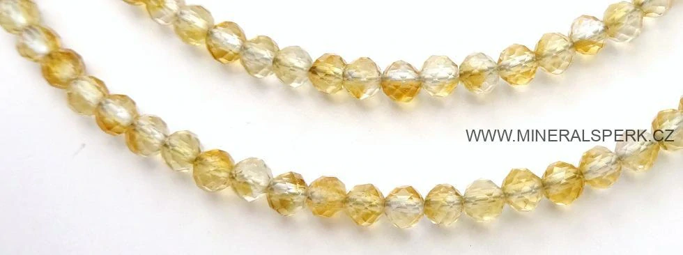 Elegantní náhrdelník z broušeného minerálu citrín