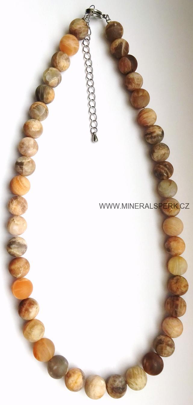 Elegantní náhrdelník z minerálu sluneční kámen - mat