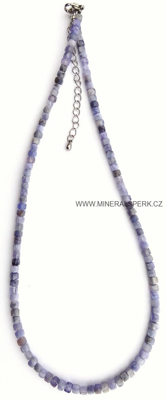 Elegantní náhrdelník z broušeného minerálu tanzanit