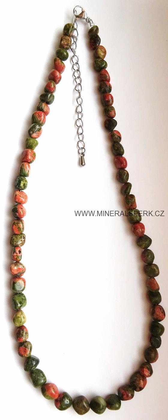 Elegantní náhrdelník z minerálu unakit