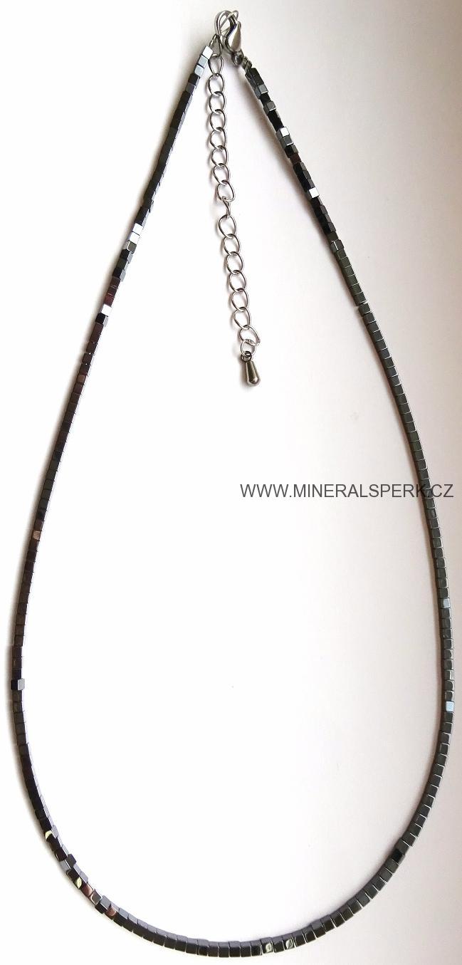 Elegantní náhrdelník z minerálu hematit