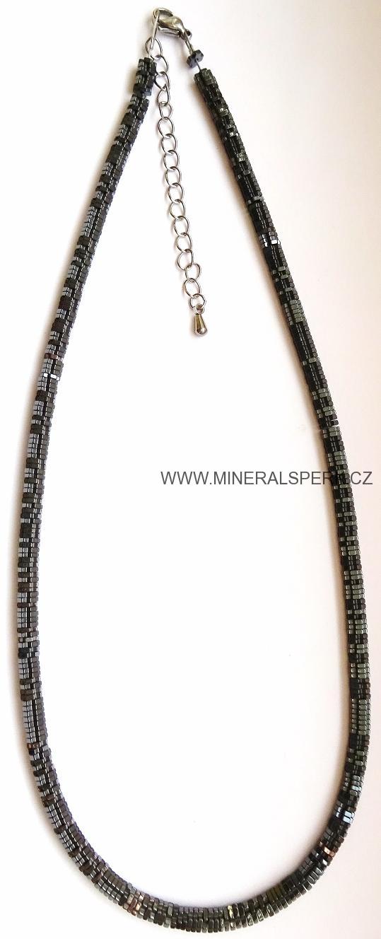 Elegantní náhrdelník z minerálu hematit