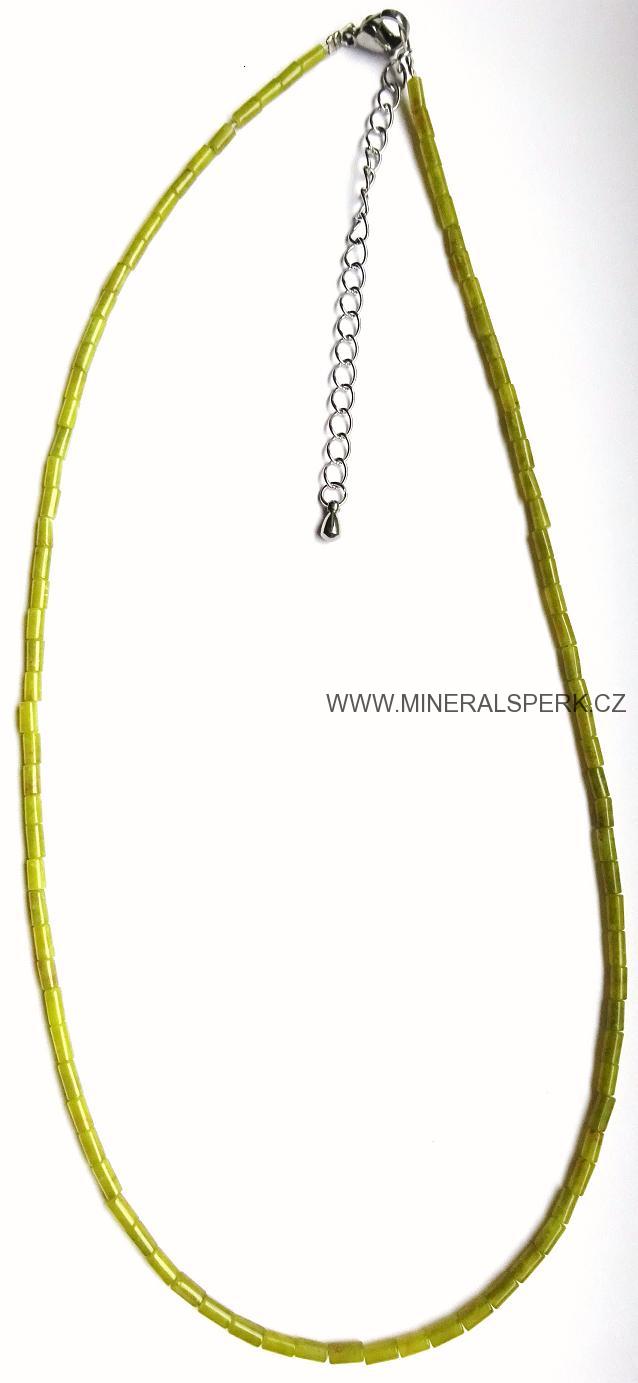 Elegantní náhrdelník z minerálu nefrit