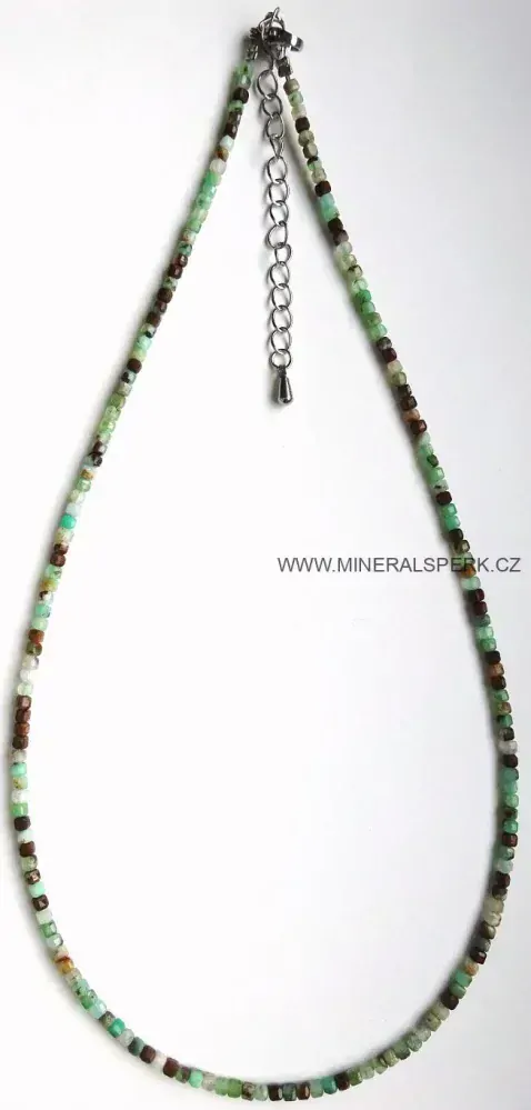 Elegantní náhrdelník z broušeného minerálu chryzopras