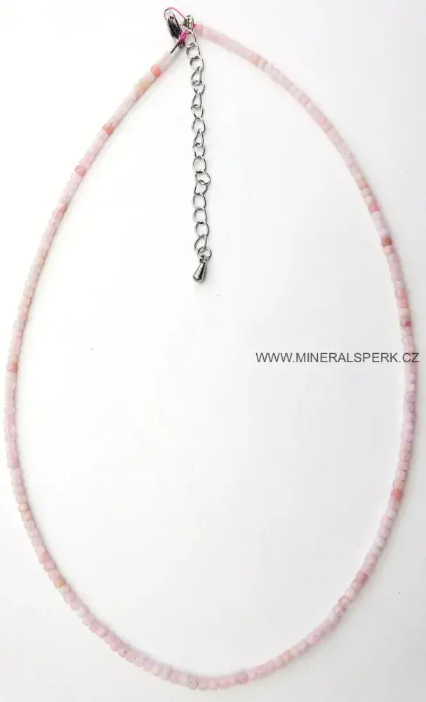 Elegantní náhrdelník z broušeného minerálu růžový opál