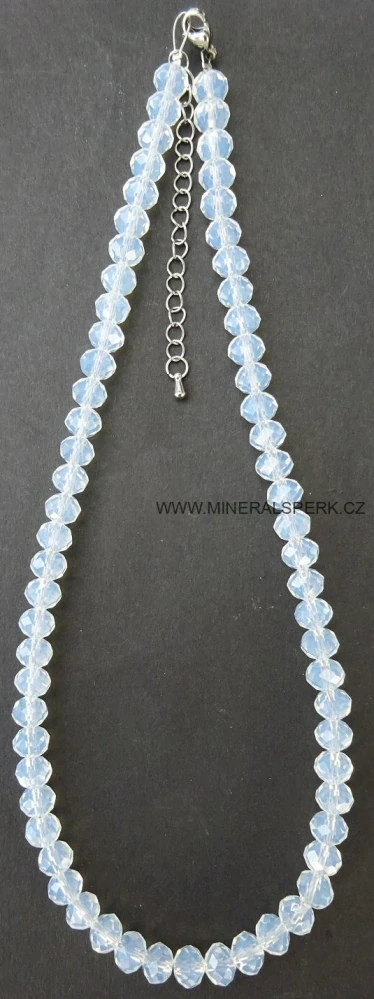 Elegantní náhrdelník z broušeného minerálu opalit
