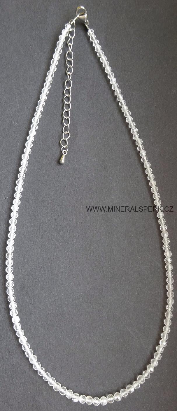 Elegantní náhrdelník z broušeného minerálu křišťál