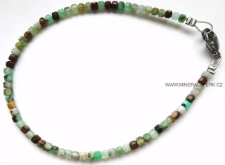 Elegantní náramek z broušeného minerálu chryzopras