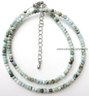 Elegantní náhrdelník z broušeného minerálu larimar