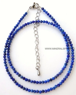 Elegantní náhrdelník z broušeného minerálu lapis lazuli