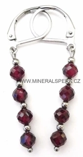 Elegantní náušnice z broušeného minerálu granát 