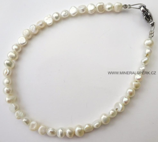 Elegantní náramek - říční perly - bílá